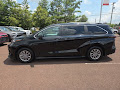 2025 Toyota Sienna LE AWD