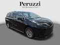 2025 Toyota Sienna LE AWD