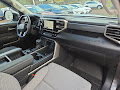 2022 Toyota Tundra 4WD SR5 4WD