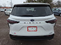 2024 Toyota Sienna LE FWD