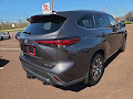 2022 Toyota Highlander XLE AWD