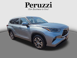 2023 Toyota Highlander XLE AWD