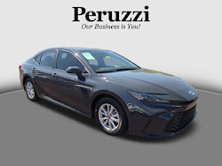 2025 Toyota Camry LE FWD
