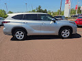 2024 Toyota Highlander LE AWD