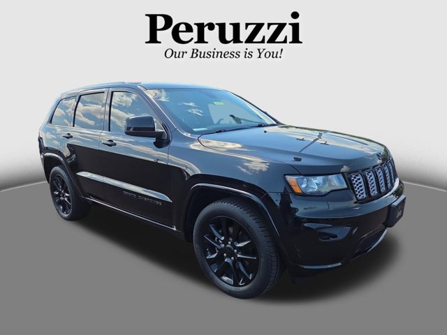 2017 Jeep Grand Cherokee Altitude RWD