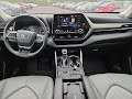 2022 Toyota Highlander Hybrid Bronze Edition AWD