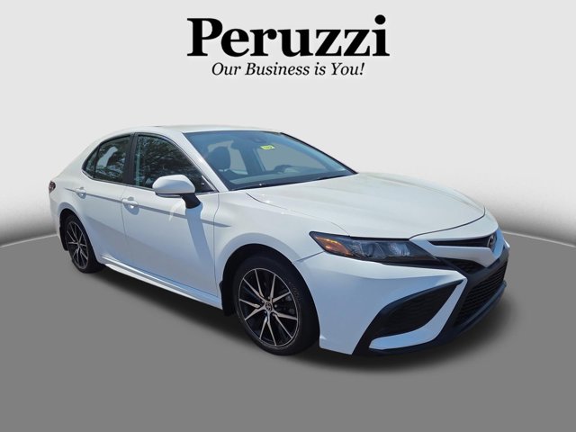2024 Toyota Camry SE FWD