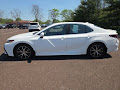 2024 Toyota Camry SE FWD