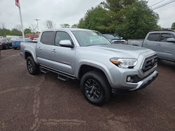 2023 Toyota Tacoma 4WD SR5 4WD
