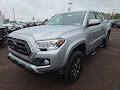 2023 Toyota Tacoma 4WD SR5 4WD