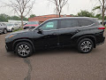 2022 Toyota Highlander XLE AWD