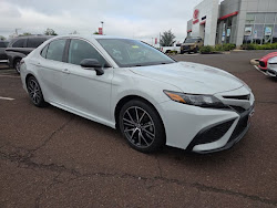 2023 Toyota Camry SE FWD