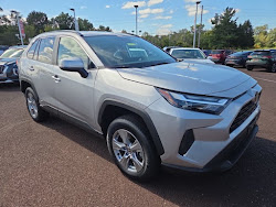 2025 Toyota RAV4 Hybrid XLE AWD