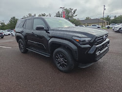 2025 Toyota 4Runner SR5 4WD