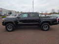 2022 Toyota Tacoma 4WD TRD Off Road 4WD